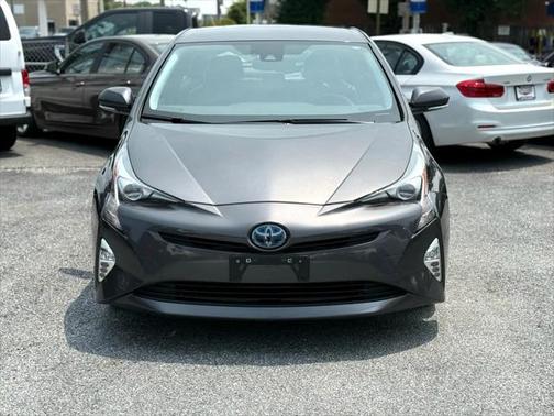 2016 Toyota Prius Four Touring