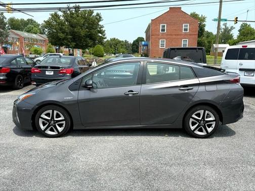 2016 Toyota Prius Four Touring
