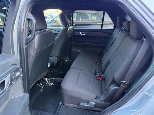 2023 Ford Utility Police Interceptor Base