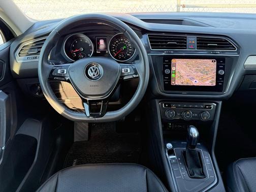 2020 Volkswagen Tiguan 2.0T SE R-Line Black