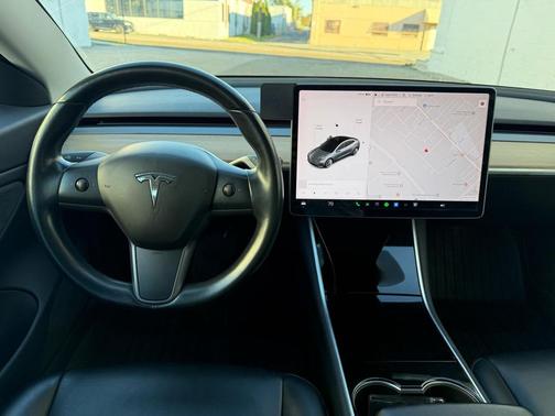 2018 Tesla Model 3 Mid Range