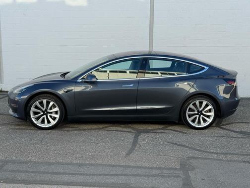 2018 Tesla Model 3 Mid Range