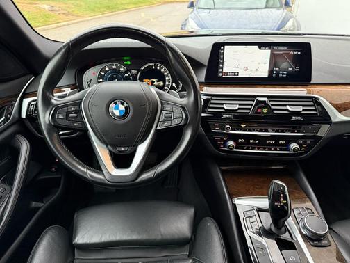 2018 BMW 530e xDrive iPerformance