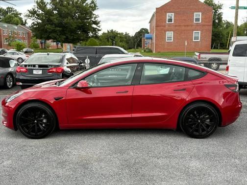 2022 Tesla Model 3 Standard Range