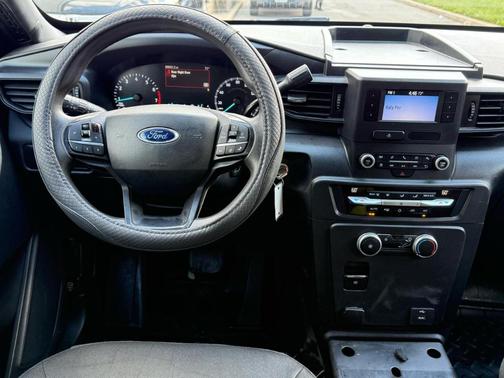 Black 2020 Ford Utility Police Interceptor Base