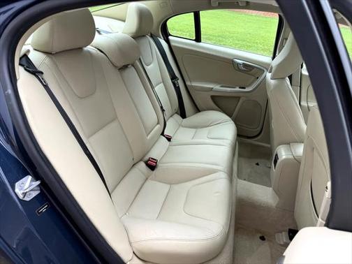 2015 Volvo S60 T5 Premier