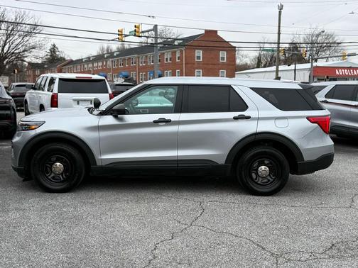 2022 Ford Utility Police Interceptor Base