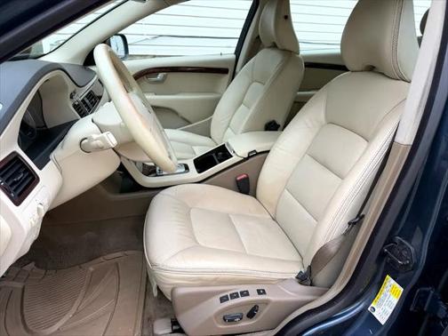 2008 Volvo XC70 3.2
