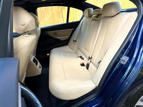 2018 BMW 330e iPerformance