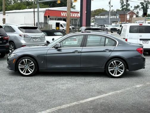 2018 BMW 330e iPerformance