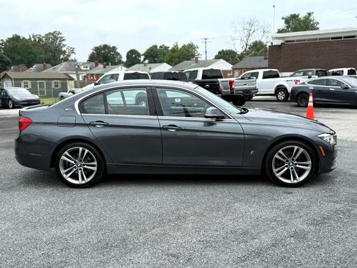 2018 BMW 330e iPerformance