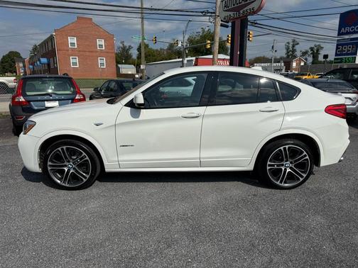 2018 BMW X4 xDrive28i
