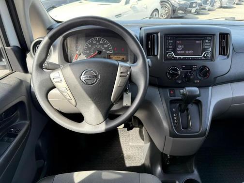 2018 Nissan NV200 S