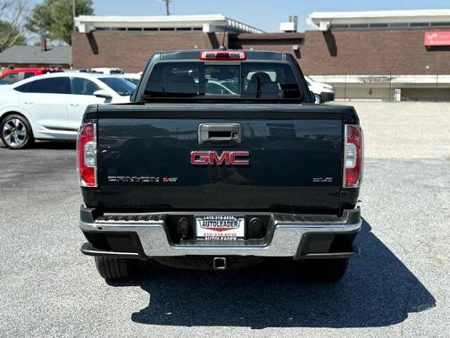 2018 GMC Canyon SLE