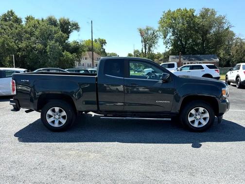 2018 GMC Canyon SLE