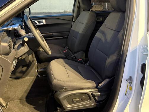 2023 Ford Utility Police Interceptor Base