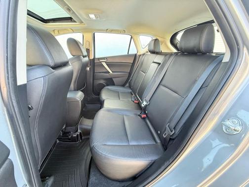 2013 Mazda Mazda3 i Grand Touring