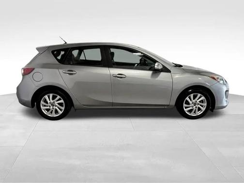 2013 Mazda Mazda3 i Grand Touring
