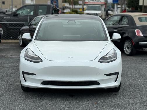 2020 Tesla Model 3 Standard Range
