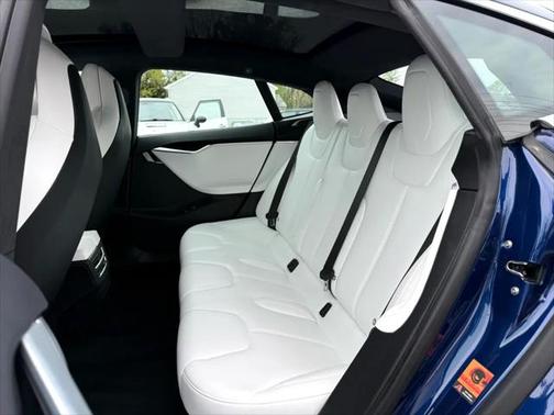 2017 Tesla Model S 100D