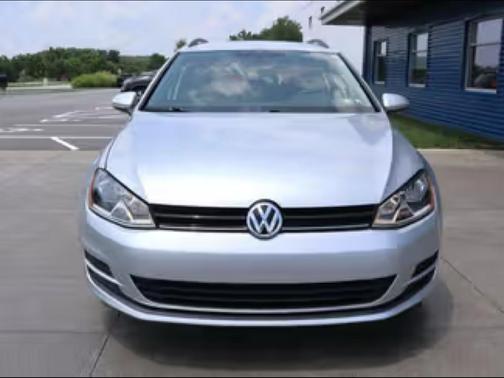 2017 Volkswagen Golf SportWagen TSI S