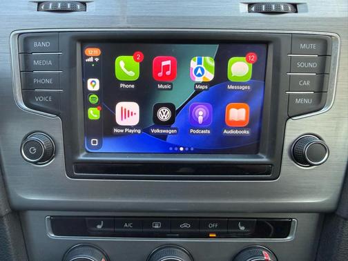 2017 Volkswagen Golf SportWagen TSI S