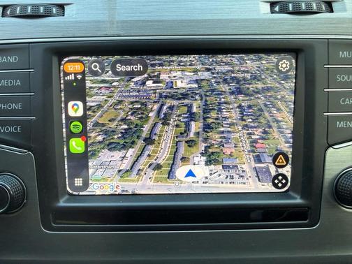 2017 Volkswagen Golf SportWagen TSI S