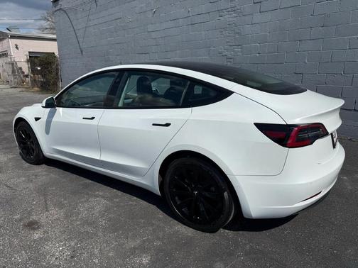 White 2021 Tesla Model 3 Long Range