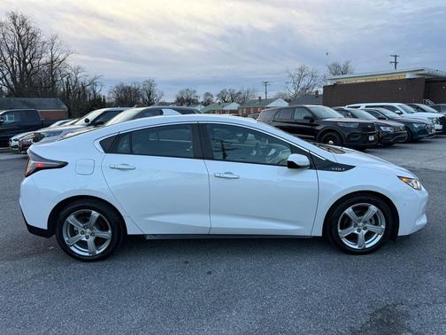 2017 Chevrolet Volt Premier