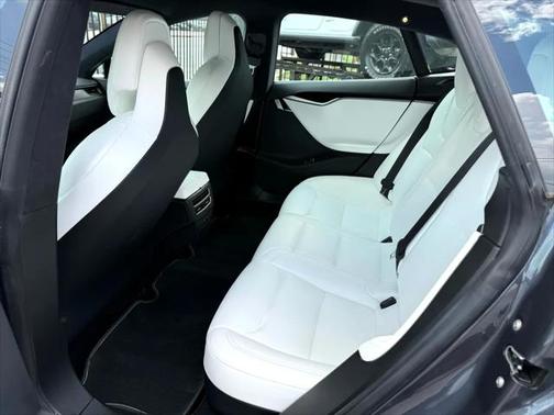 2019 Tesla Model S Performance