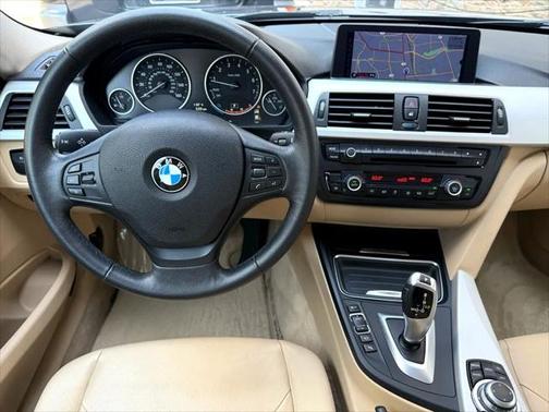 2013 BMW 328 4dr Sdn 328i RWD
