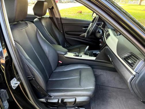 2015 BMW 320 i