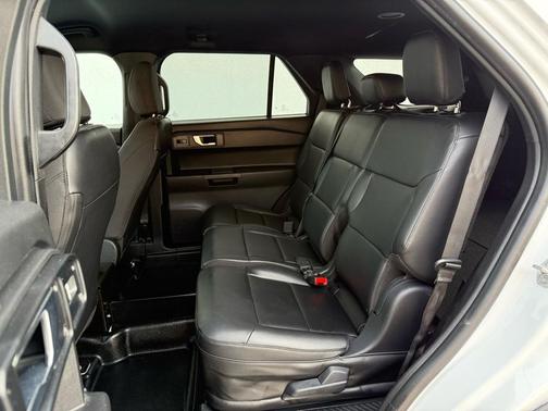 2021 Ford Utility Police Interceptor Base