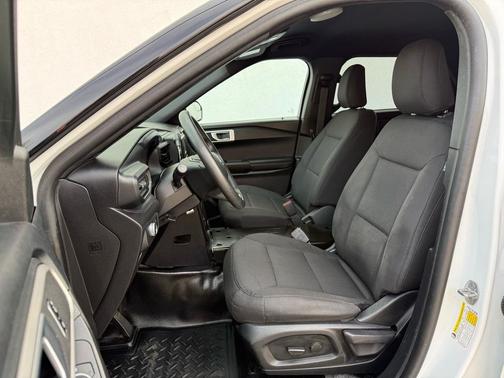 2021 Ford Utility Police Interceptor Base