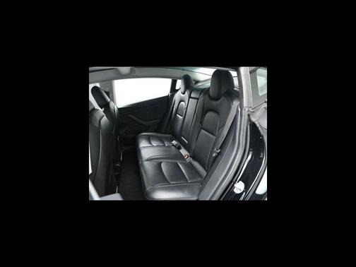 2020 Tesla Model 3 Standard Range
