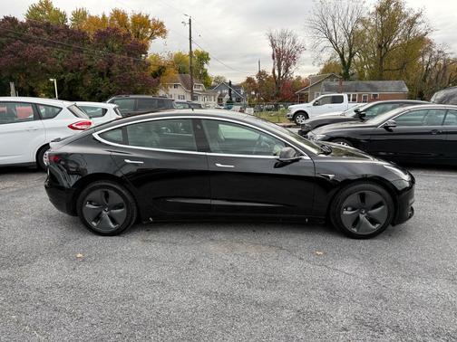 2020 Tesla Model 3 Standard Range