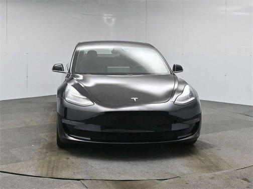 2020 Tesla Model 3 Standard Range