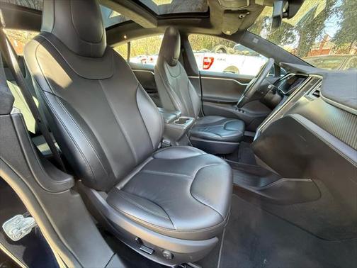 2015 Tesla Model S 85D