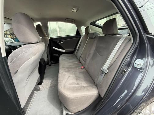 2015 Toyota Prius Plug-in Advanced