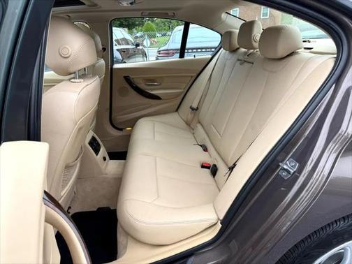 2013 BMW 328 4dr Sdn 328i