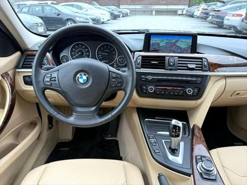 2013 BMW 328 4dr Sdn 328i
