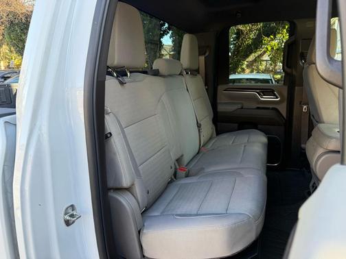 2024 GMC Sierra 2500 SLE