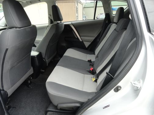 2013 Toyota RAV4 XLE for sale in Glenwood, IA - image 15