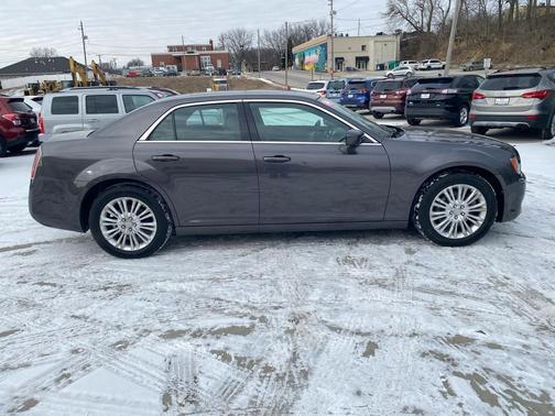 2014 Chrysler 300 S