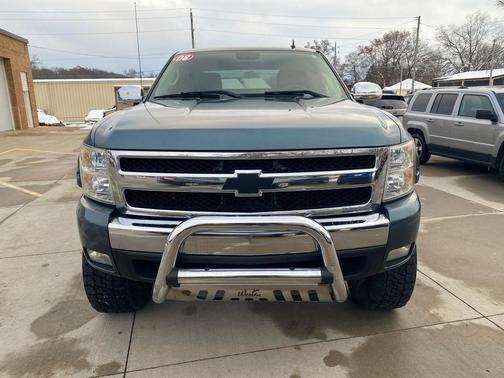 2008 Chevrolet Silverado 1500 LT1 Crew Cab