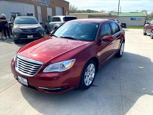 2013 Chrysler 200 LX