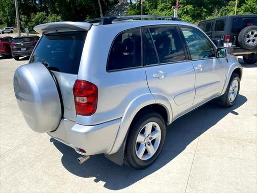 2005 Toyota RAV4 Base