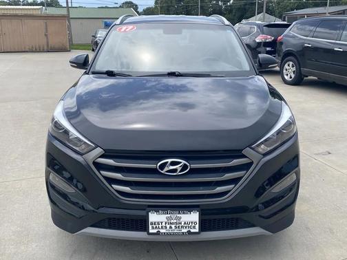 Black Noir Pearl 2017 Hyundai TUCSON Sport