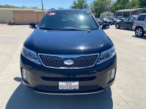 Ebony Black 2014 Kia Sorento SX