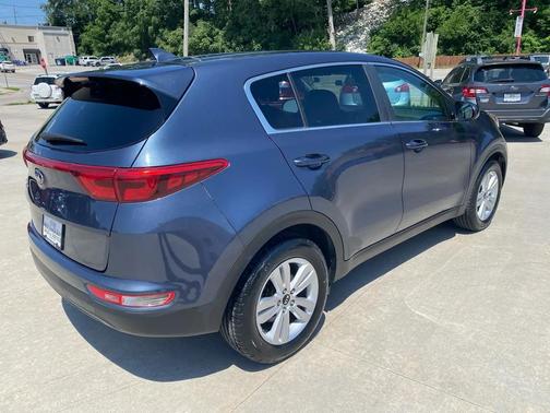 Pacific Blue 2018 Kia Sportage LX